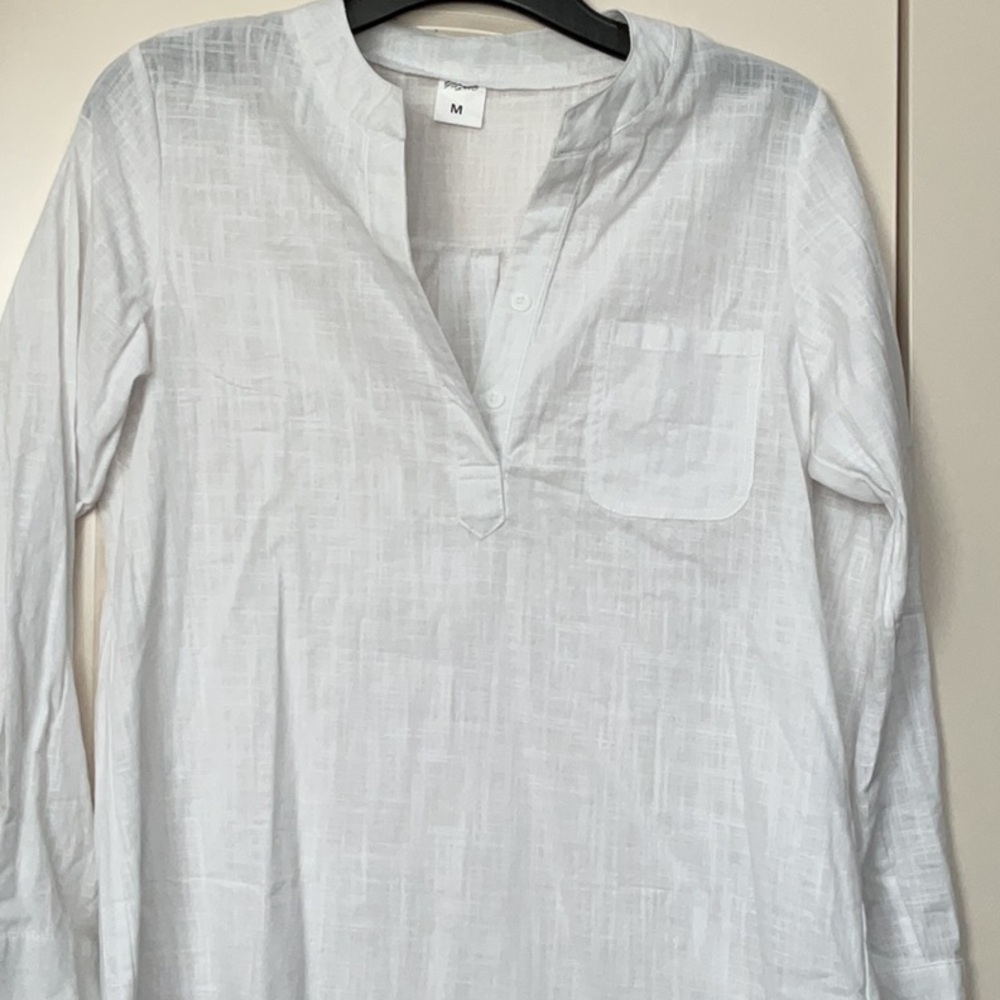 White Long-Sleeve Tunic with V-Neck